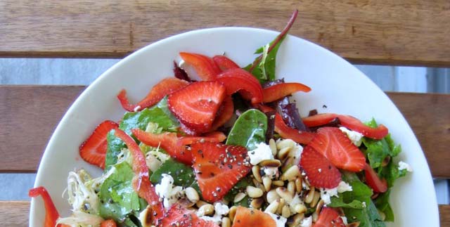 strawberry salad with feta cheese