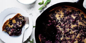 Anatomy-of-a-Classic-blueberry-cobbler-700